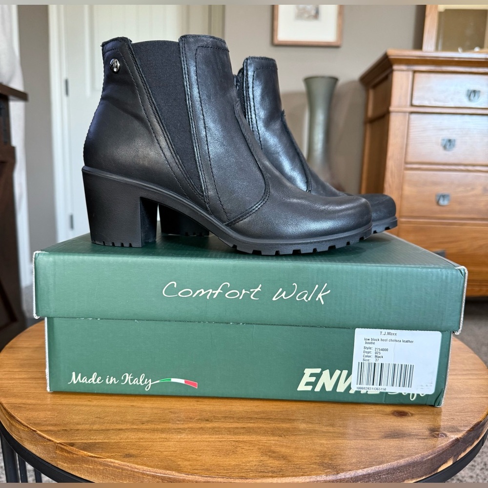 Enval Soft Black Leather Ankle Boots Size 7 Made in Italy